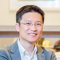 川口 洋 氏